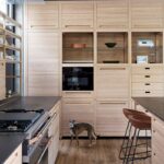 Pardoseala SPC cod Belluno Click 5 mm decor de lemn culoare stejar mediu 6