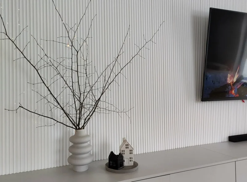 Riflaj decorativ polimer dur L0101 120x12x2700 mm 9