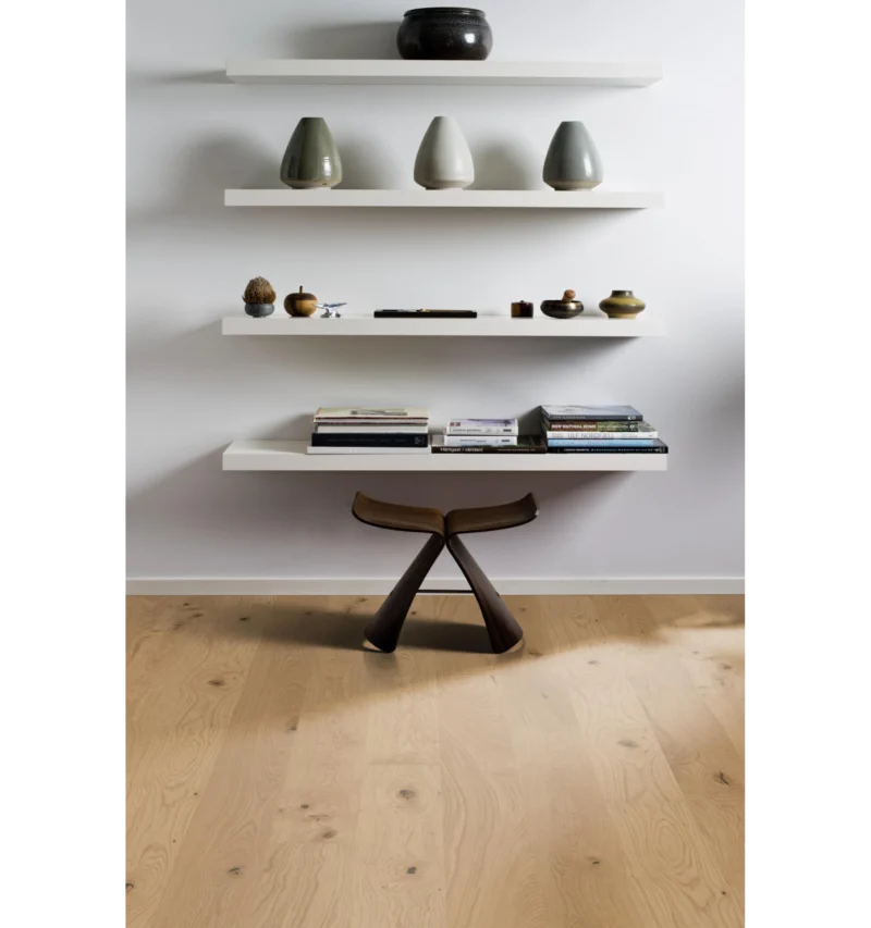 Parchet triplu stratificat Kahrs OAK ASTER MATT 242 6